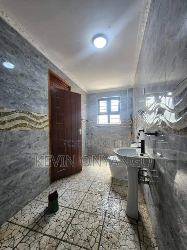 5bdrm Villa in Karen for rent