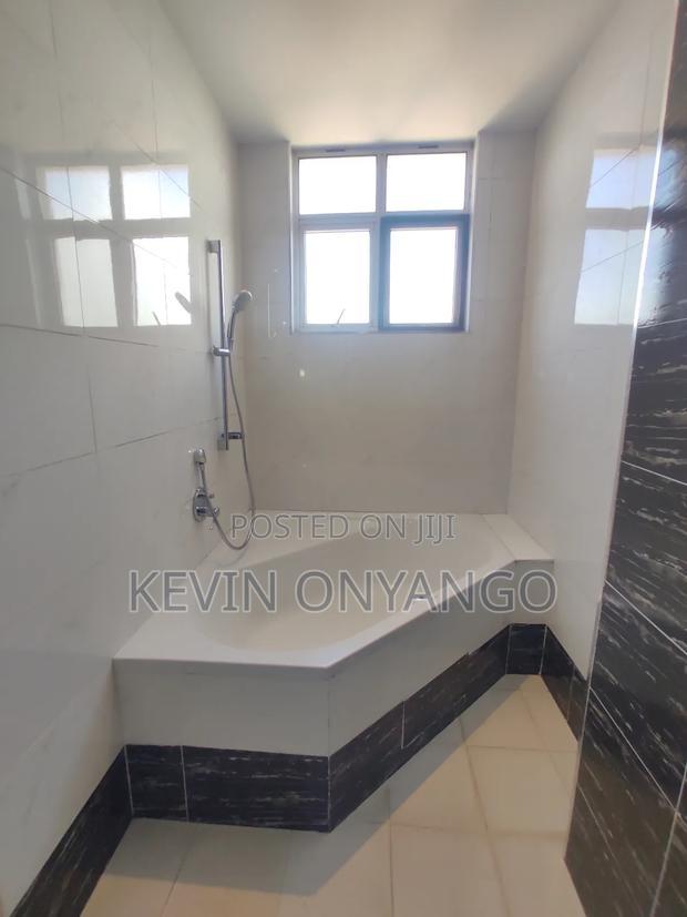 4bdrm Duplex in Parklands for rent