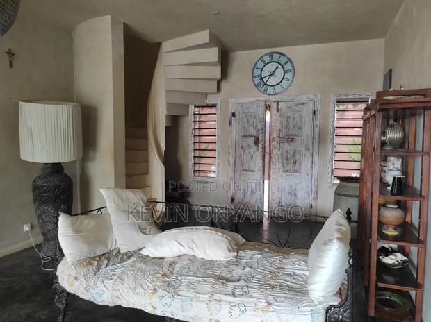 Furnished 6bdrm Villa in Watamu for sale