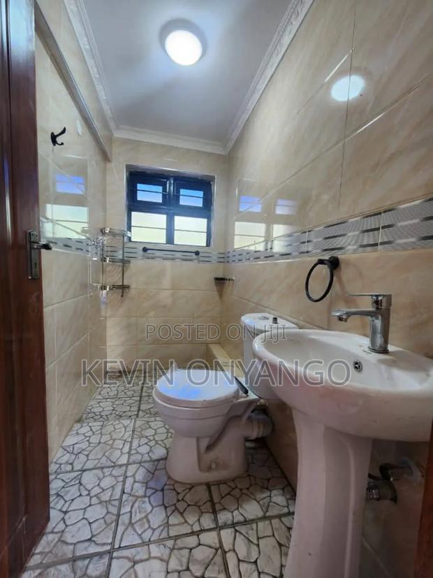 5bdrm Villa in Karen for rent