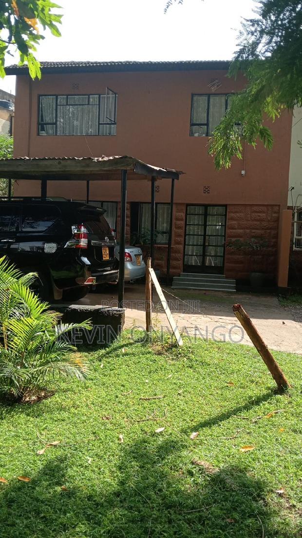 3bdrm Maisonette in Kileleshwa for rent