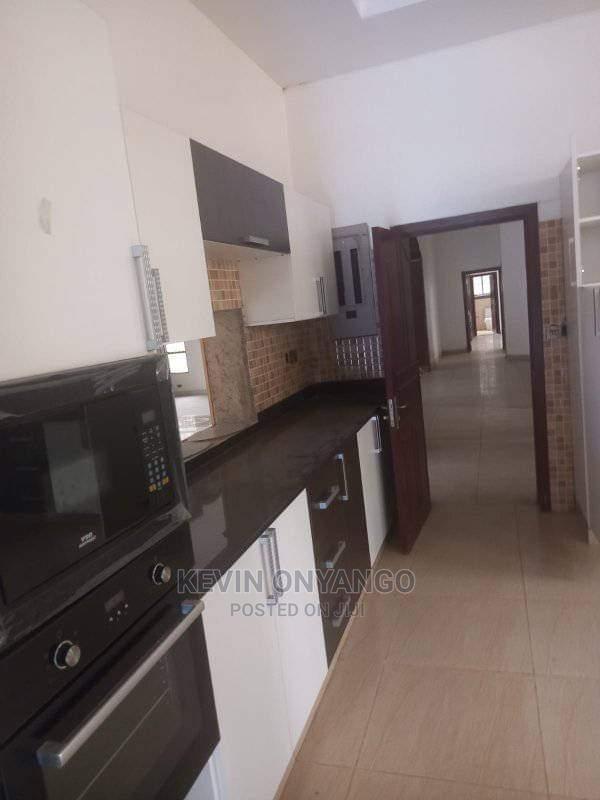 7bdrm Mansion in Karen for Sale
