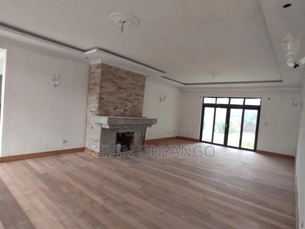 6bdrm Mansion in Karen for rent