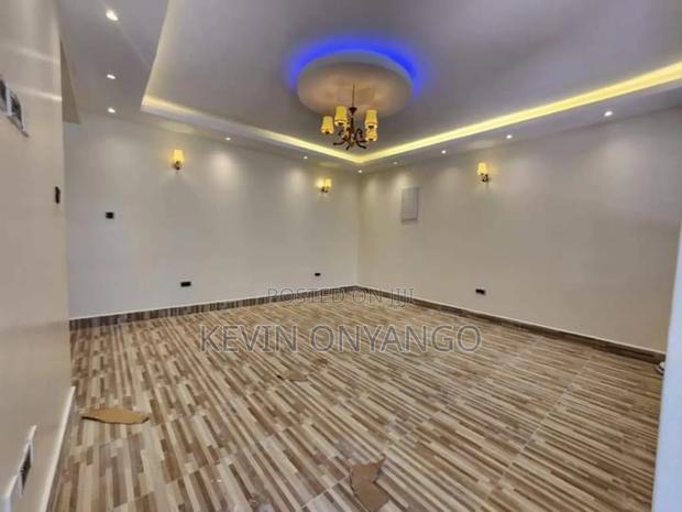 5bdrm Villa in Karen for rent
