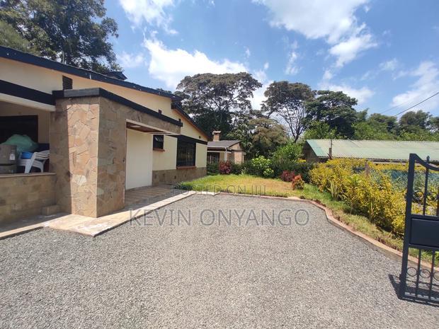 3bdrm Bungalow in Karen for rent