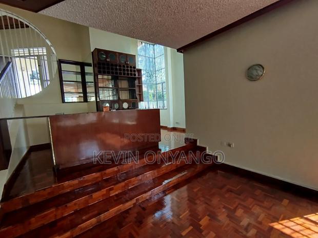 6bdrm Mansion in Runda for rent