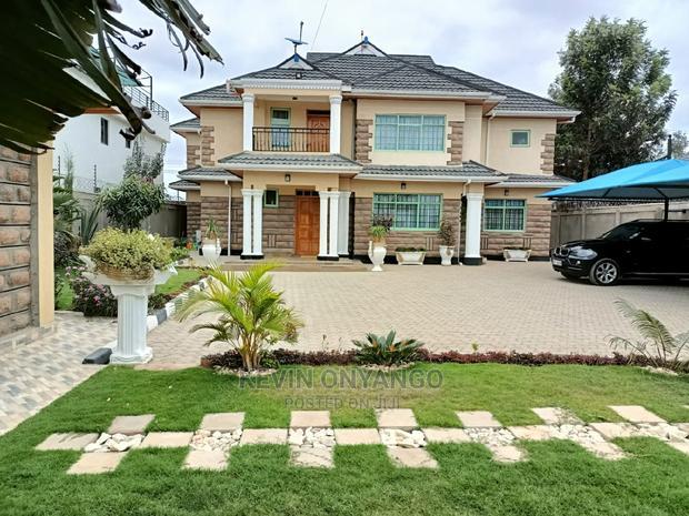 5bdrm Mansion in Chuna Estate, Kitengela for sale
