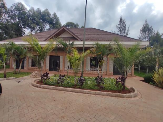 6bdrm Mansion in Karen for rent