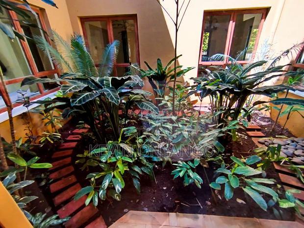 4bdrm Mansion in Runda for rent