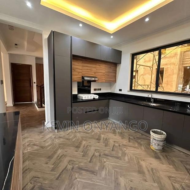 4bdrm Townhouse/Terrace in Lavington for sale