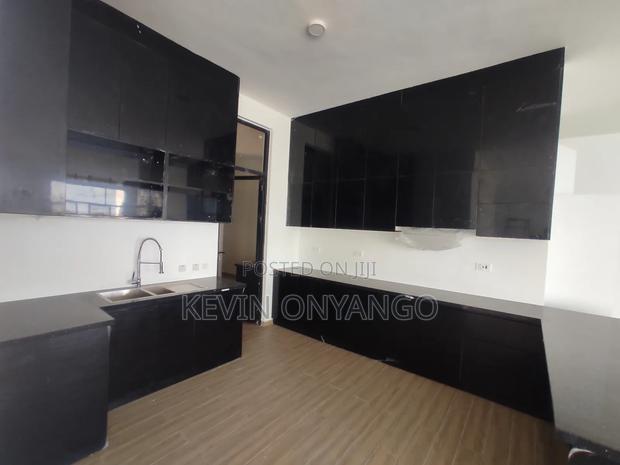 3bdrm Penthouse in Lavington for rent