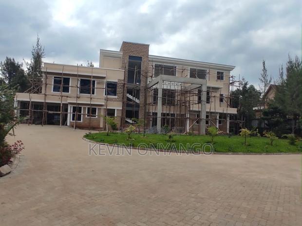 6bdrm Mansion in Karen for rent