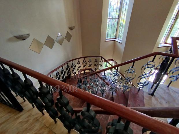 4bdrm Mansion in Runda for rent