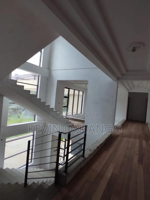 6bdrm Mansion in Karen for rent