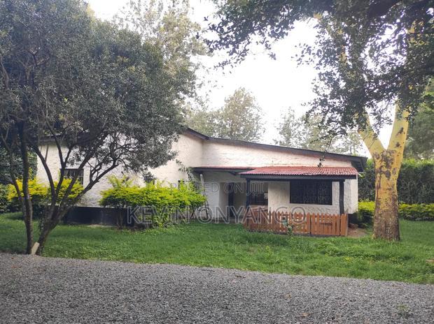 3bdrm Bungalow in Karen for rent