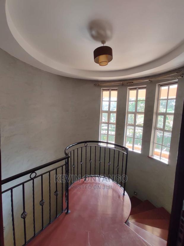 4bdrm Villa in Karen for Rent