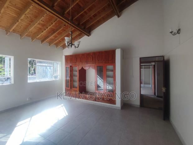 5bdrm Mansion in Ngong for rent