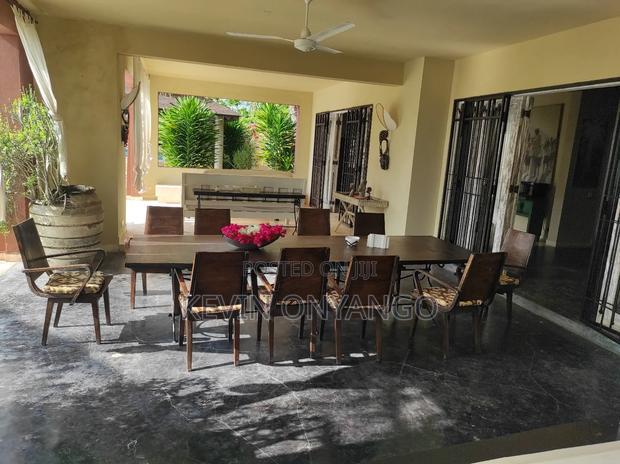 Furnished 6bdrm Villa in Watamu for sale