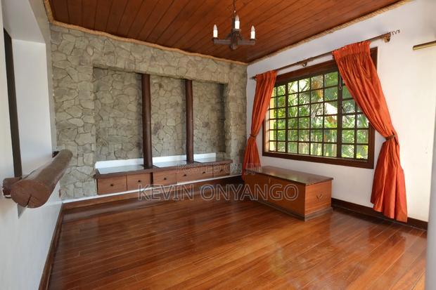 5bdrm House in Runda for rent