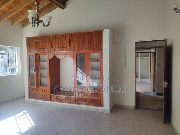5bdrm Mansion in Ngong for rent