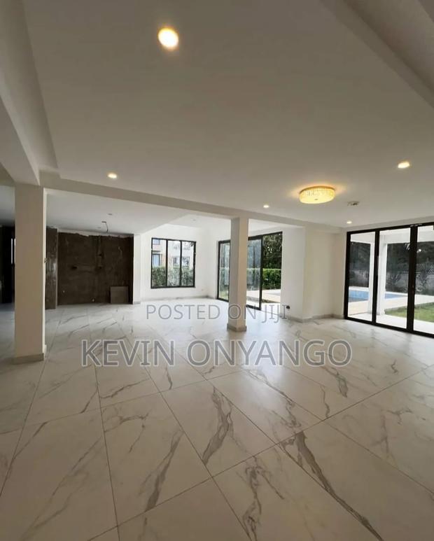 5bdrm Villa in Karen for rent