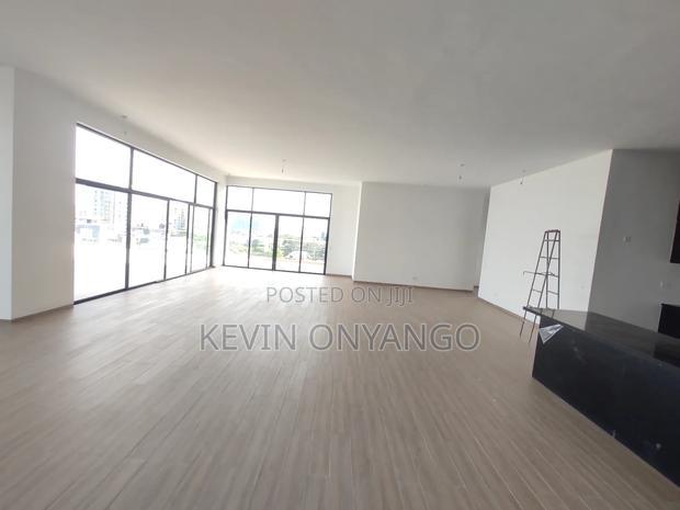 3bdrm Penthouse in Lavington for rent