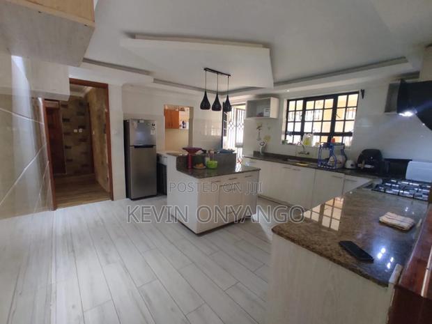 6bdrm House in Kerarapon for sale