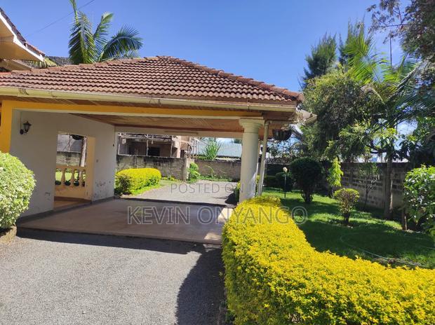 5 Bedroom Maisonette Commercial House for Rent