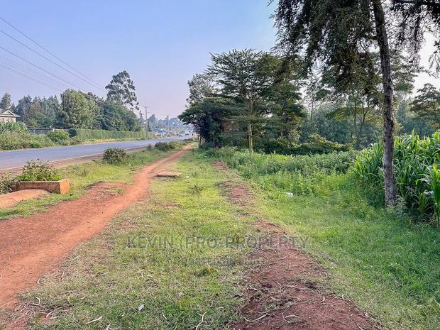 Half Acre Land on Tarmac in Limuru.