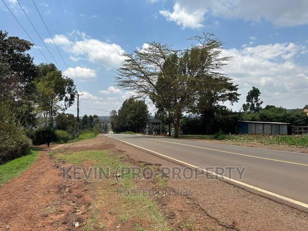 Commercial Plot for Sale in Kikuyu, Thogoto .