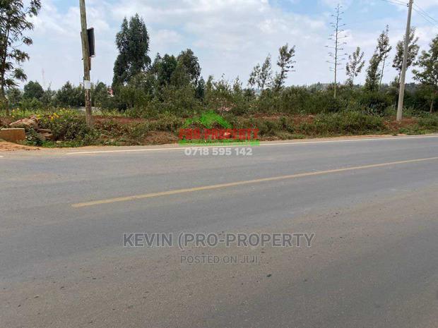 Land for Sale Touching Tarmac in Kikuyu, Kamangu.