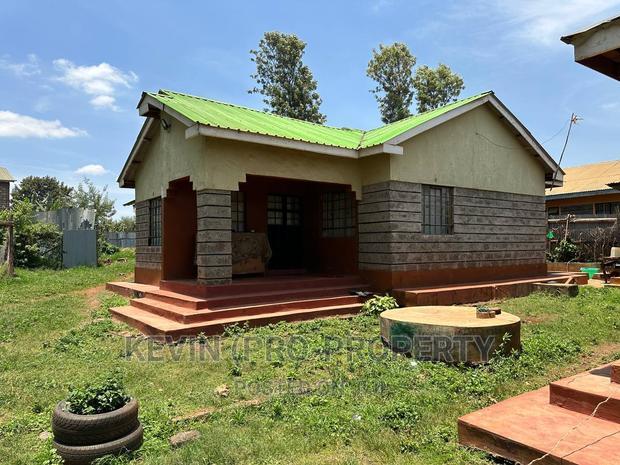 Prime Commercial Plot for Sale in Kinoo 87
