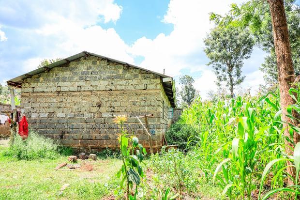 Prime Commercial Plot for Sale in Ruaka, Muchatha
