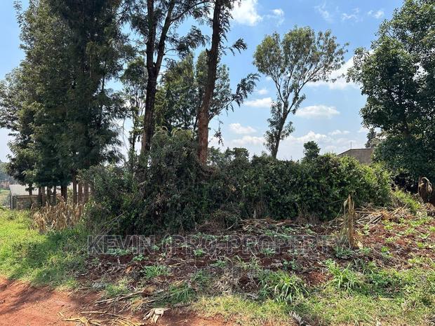 Commercial Plot for Sale in Kikuyu, Thogoto .