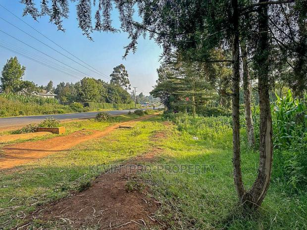 Half Acre Land on Tarmac in Limuru.