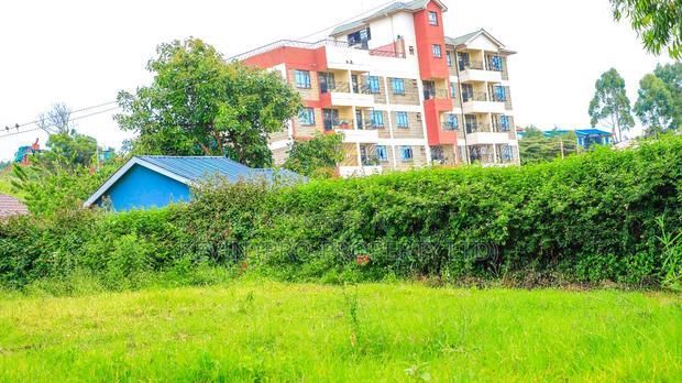 Prime Commercial Plot for Sale in Gitaru