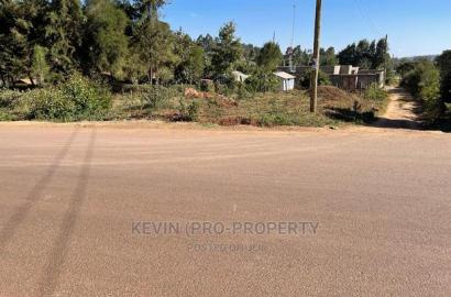 Corner Plot for Sale Touching Tarmac in Kikuyu, Kamangu.