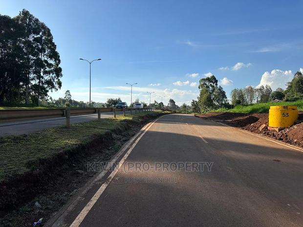 One Acre Block Land Touching Southern Bypass Tarmac Thogoto.