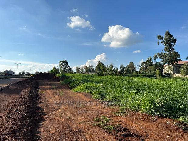 One Acre Block Land Touching Southern Bypass Tarmac Thogoto.