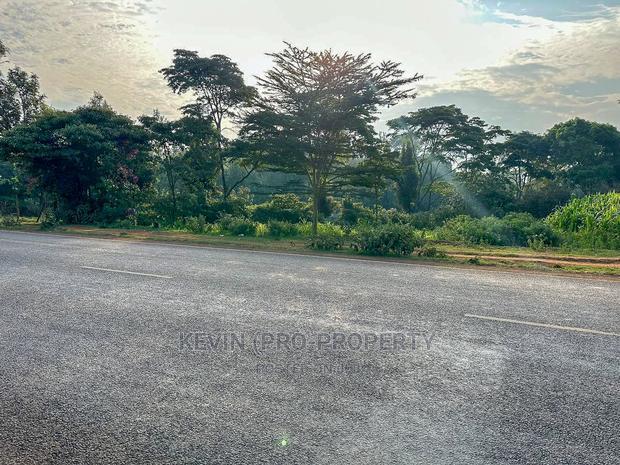 Half Acre Land on Tarmac in Limuru.