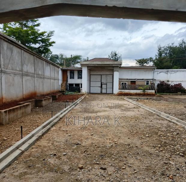 5bdrm Mansion in Rimpa for sale