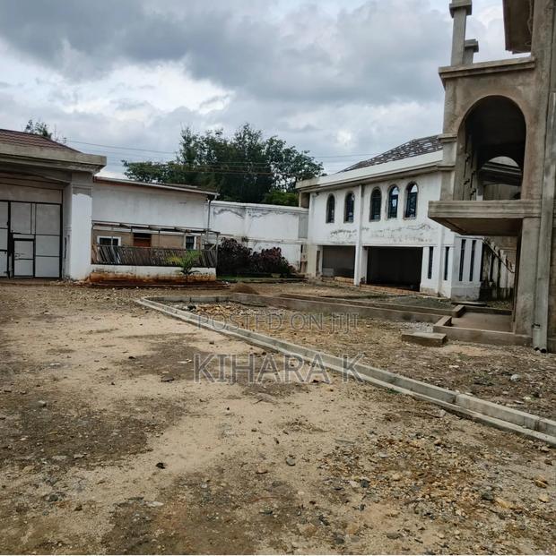 5bdrm Mansion in Rimpa for sale