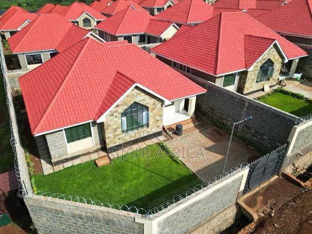 3bdrm Bungalow in Kenyatta Road / Theta for sale