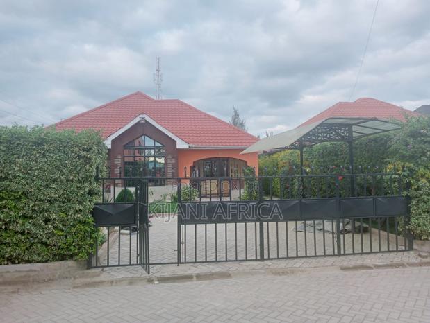 3bdrm Bungalow in Ruai for sale
