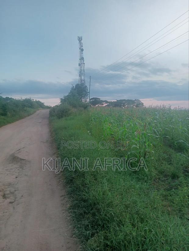 50 by 100 Plots in Kbc,Malaa With a Hill Vintage Point