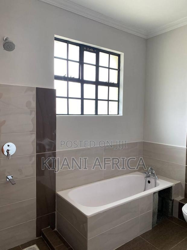 5bdrm Mansion in Kitengela for rent