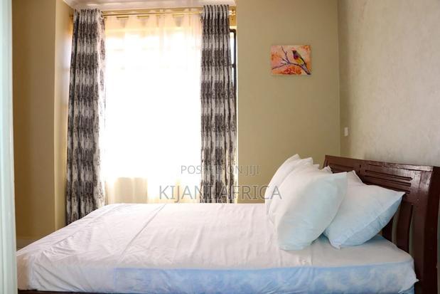 4bdrm Bungalow in Kenyatta Road / Theta for rent