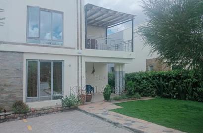 4bdrm Maisonette in Joska for sale