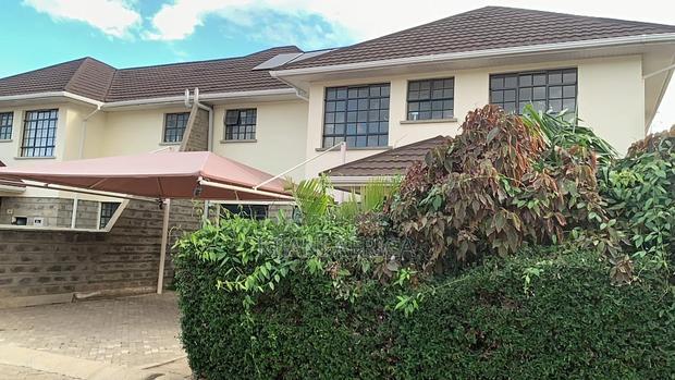 5bdrm Mansion in Kitengela for rent