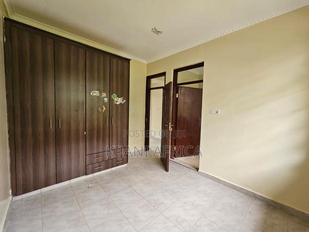 3bdrm Bungalow in Kenyatta Road / Theta for sale